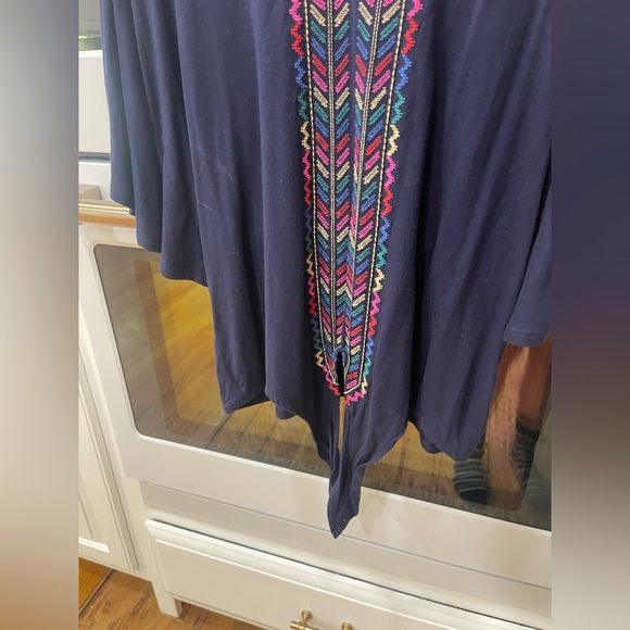 Democracy Blue Embroidered Front Toe Blouse - Picture 8 of 10